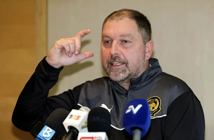 Malaysia 'trảm' HLV Cklamovski vì dám phanh phui bê bối nhập tịch cầu thủ?