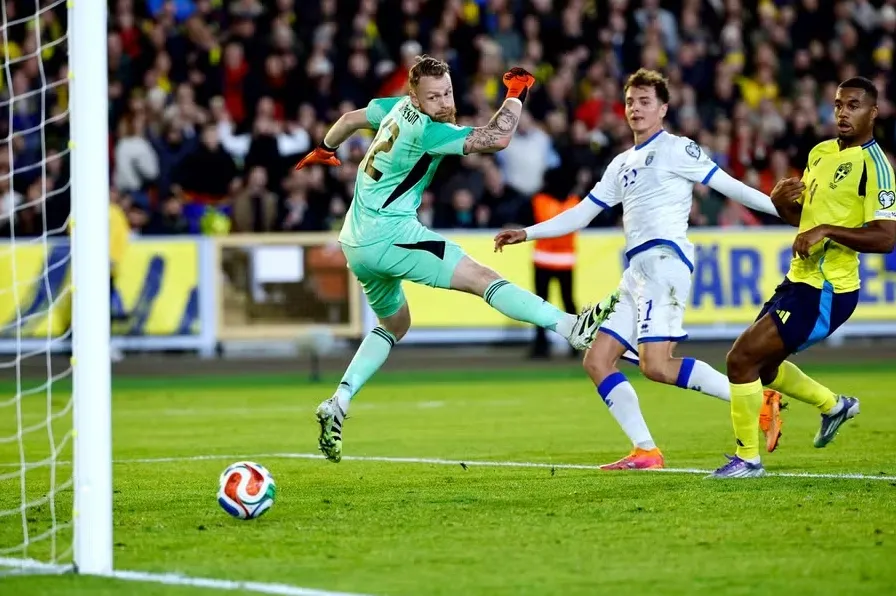 Vòng loại World Cup 2026: Thụy Điển, Slovenia chật vật tìm vé, Ukraine gây áp lực lên Pháp, Slovakia thách thức Đức