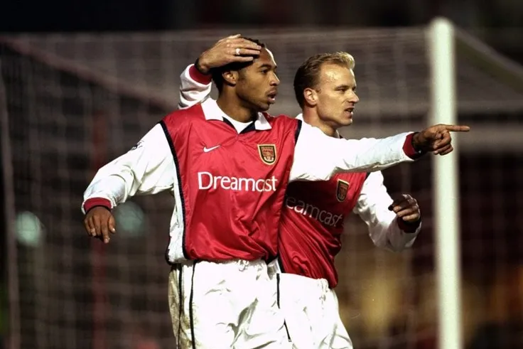 Henry xuất sắc vượt qua những chông gai ở giai đoạn đầu chơi cho Arsenal