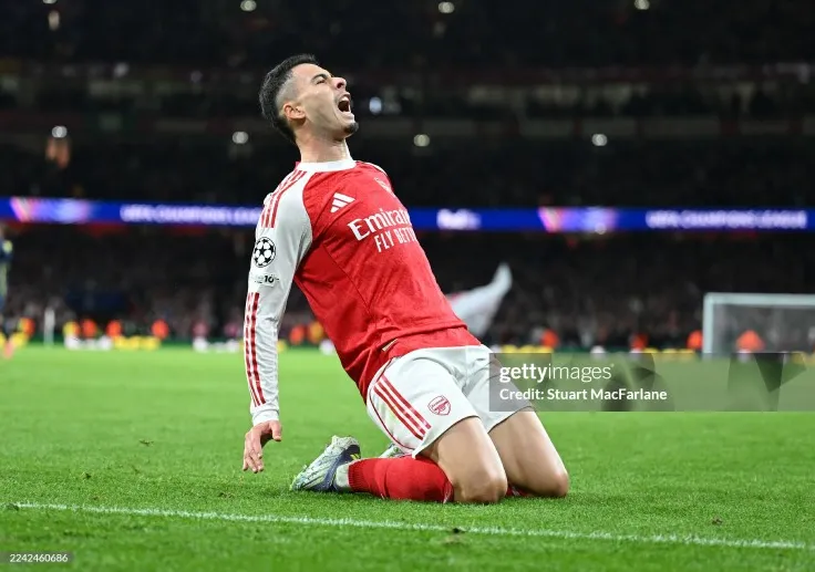 2 pha bứt tốc chất lượng của Martinelli giúp Arsenal có được 2 bàn thắng