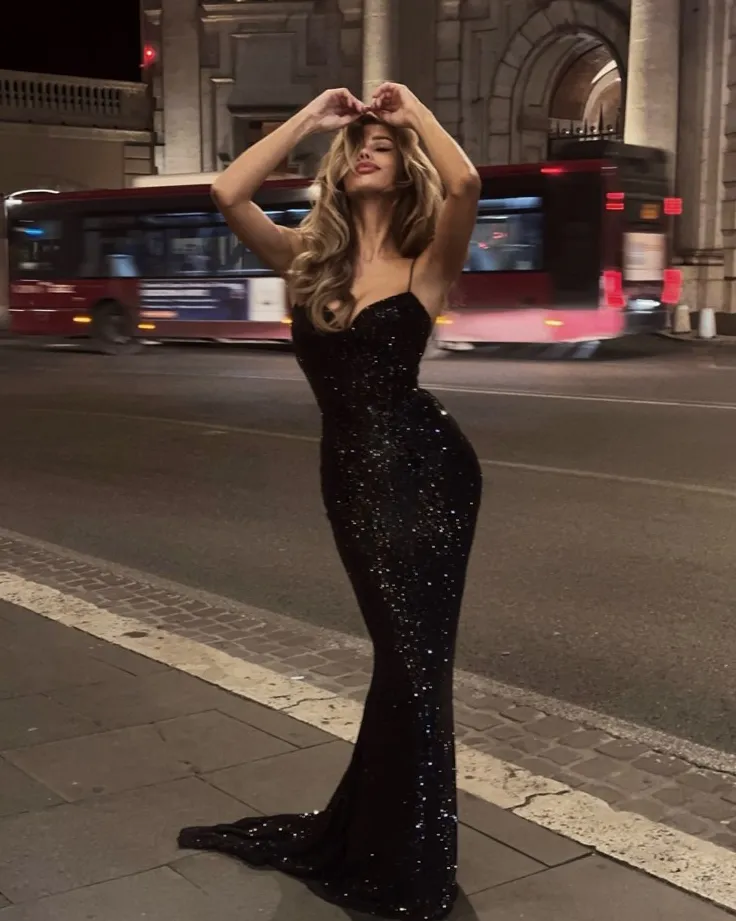 Dàn WAGs quyến rũ của dàn sao Real Madrid 