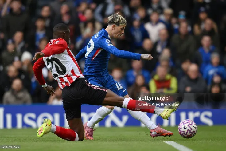 Chelsea và Sunderland chia điểm: Garnacho tỏa sáng, hàng thủ 'The Blues' báo động!