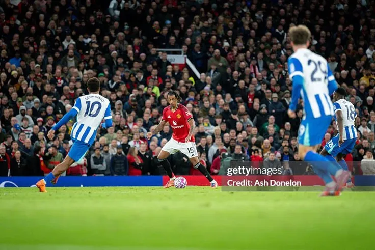 MU trút bỏ "ngáo ộp" Brighton: Mbeumo và Cunha thăng hoa, Amorim viết tiếp giấc mơ lớn