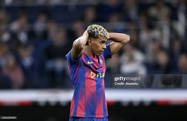 Yamal bị báo chí Tây Ban Nha cảnh báo