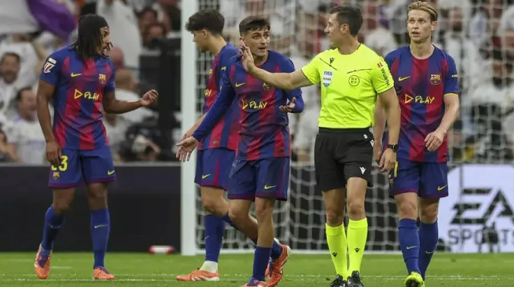 Siêu kinh điển Real Madrid - Barcelona: Trọng tài và VAR tạo nên cơn địa chấn