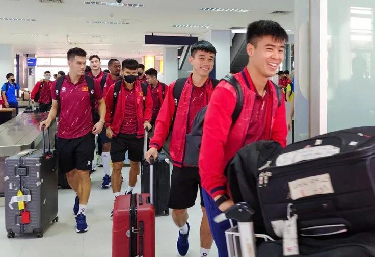 Các thành viên sẽ di chuyển về khách sạn nhận phòng nghỉ ngơi