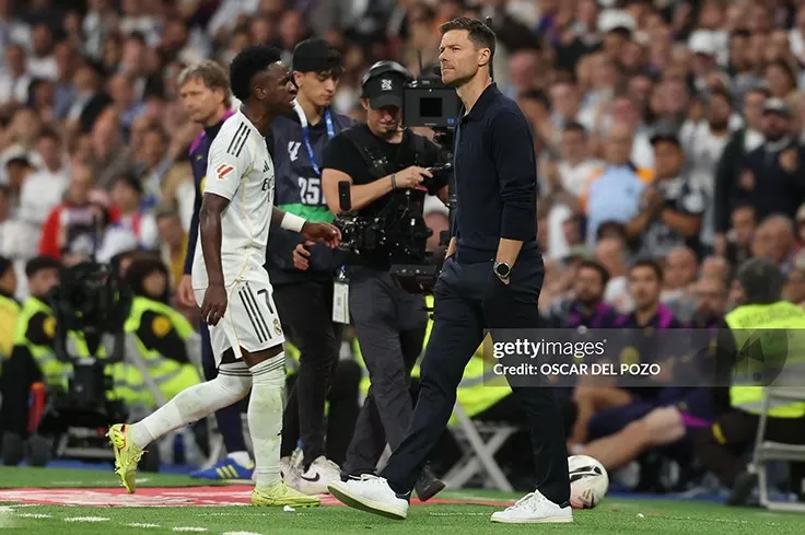 Real Madrid Khẳng Định Tương Lai Vinicius Junior: "Kỷ Nguyên Mới" Tại Bernabeu Bắt Đầu