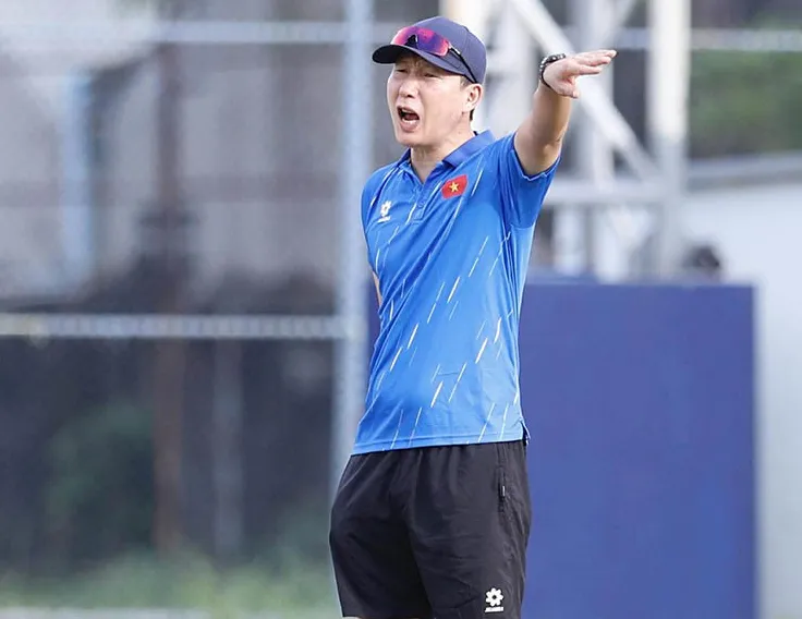 U22 Việt Nam họp kín, bàn đấu pháp đá bán kết SEA Games 33 - 9